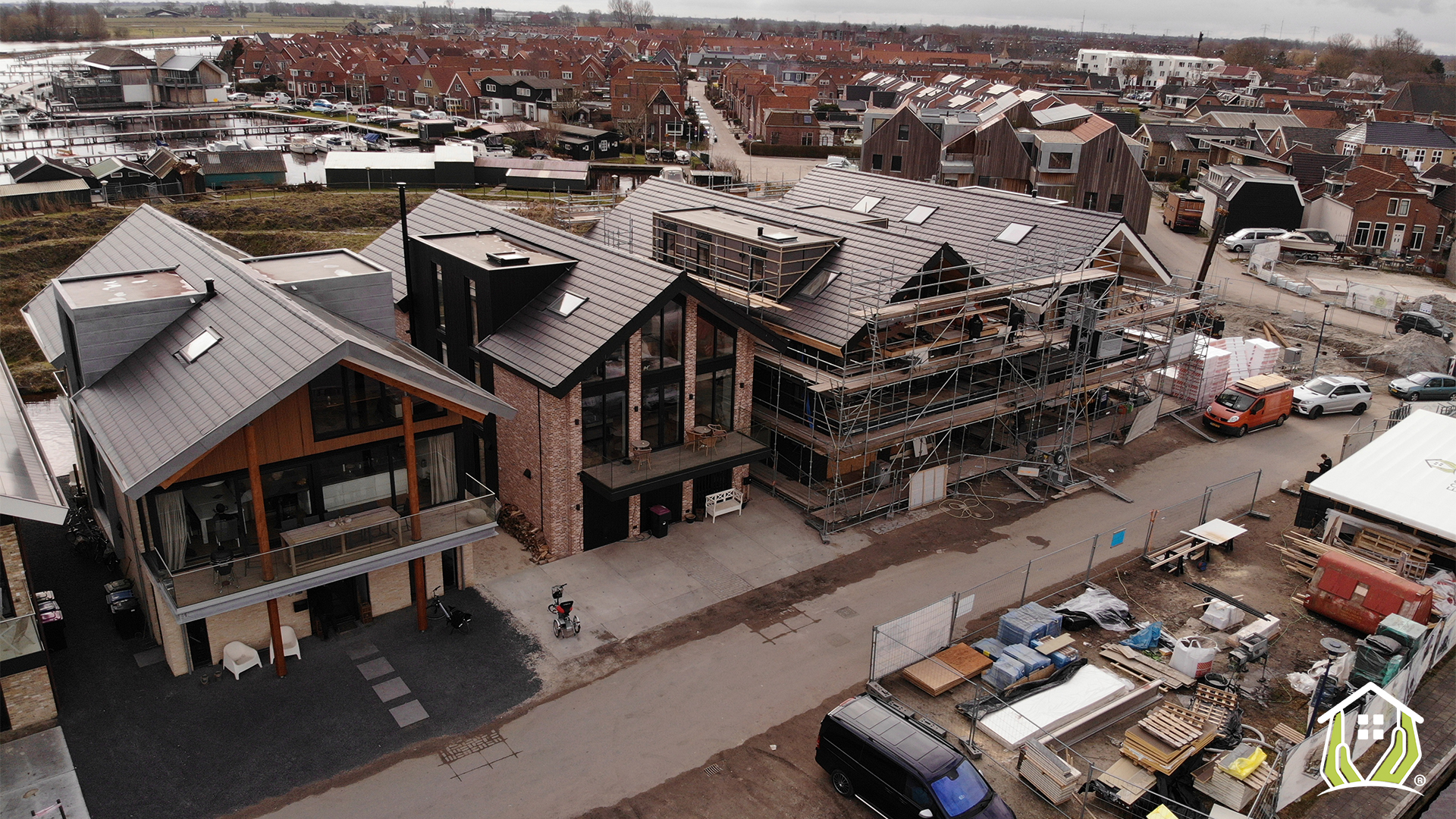 Eerste straat met ECOhûs woningen